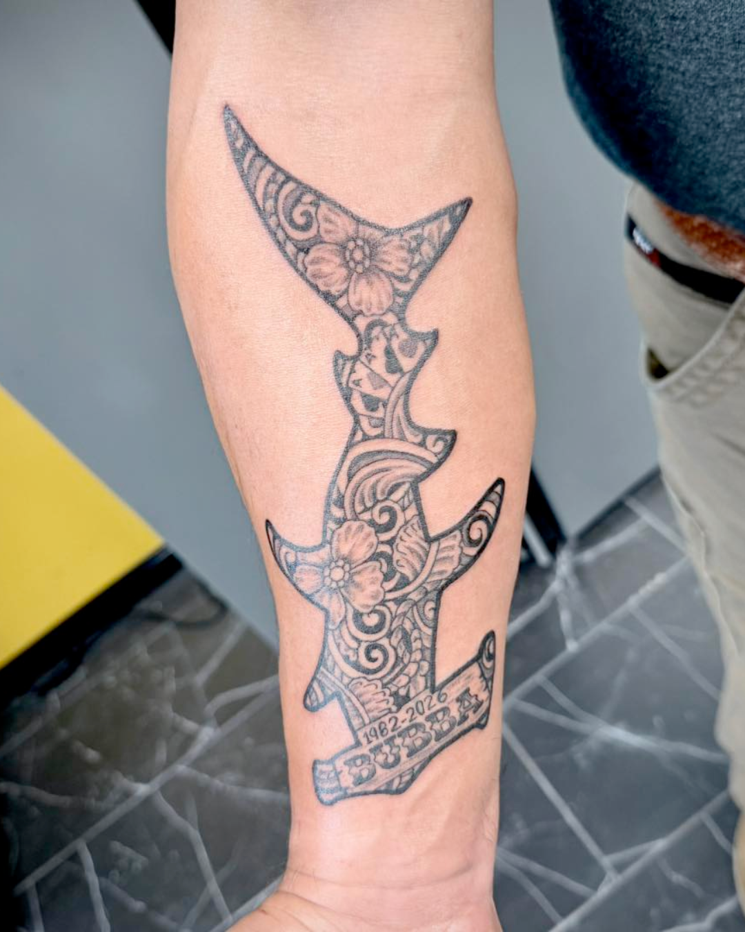 Black & grey by Noah